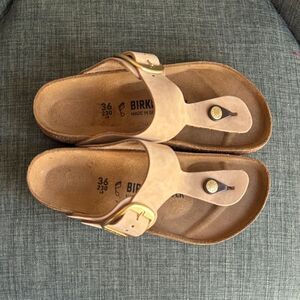 Birkenstock Gizeh Leather Buckle Tan Thong Sandals with Gold buckle size 36/5.5